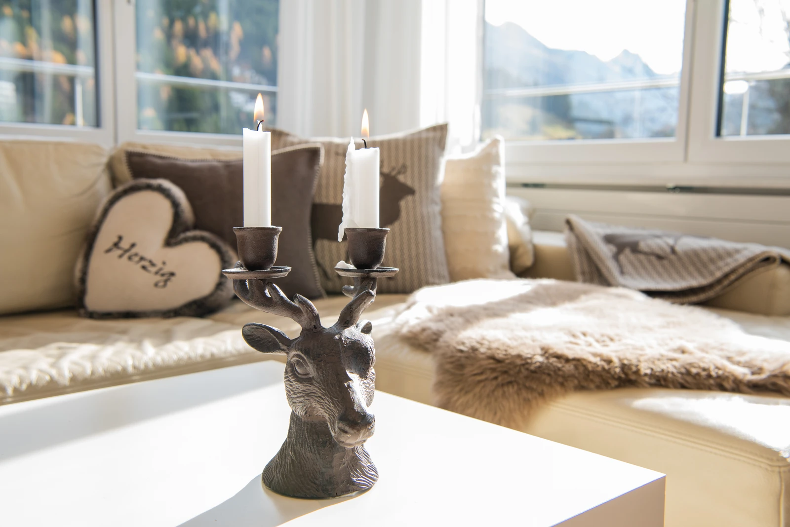 Hirsch Kerzenständer